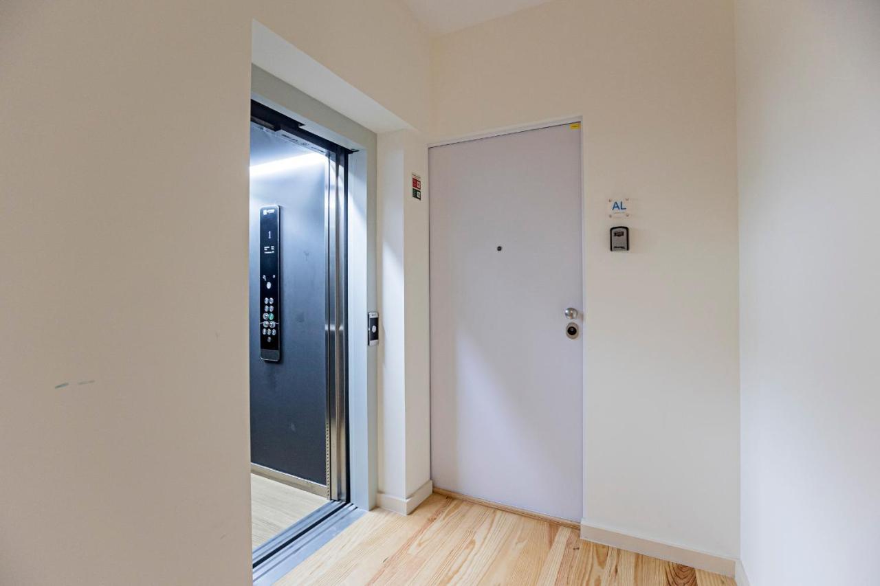 31 Janeiro 157 - Charming 1Br Flat W/ Ac & Balcony By Lovelystay Porto Kültér fotó